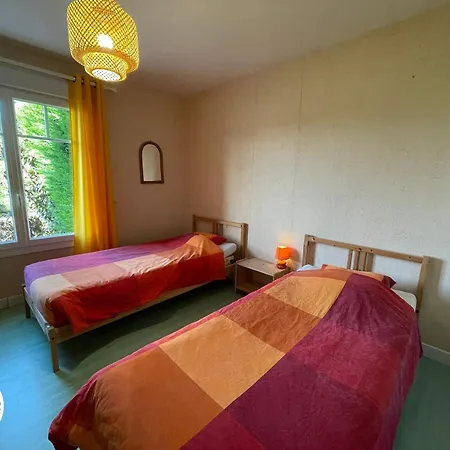 Maison Recente Avec Jardin, 4 Chambres, Proche Et Commerces A - Fr-1-426-129 * Bouin (Vendee)